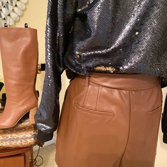 Andrew Marc New York Cognac Vegan Shorts - Picture 3 of 6